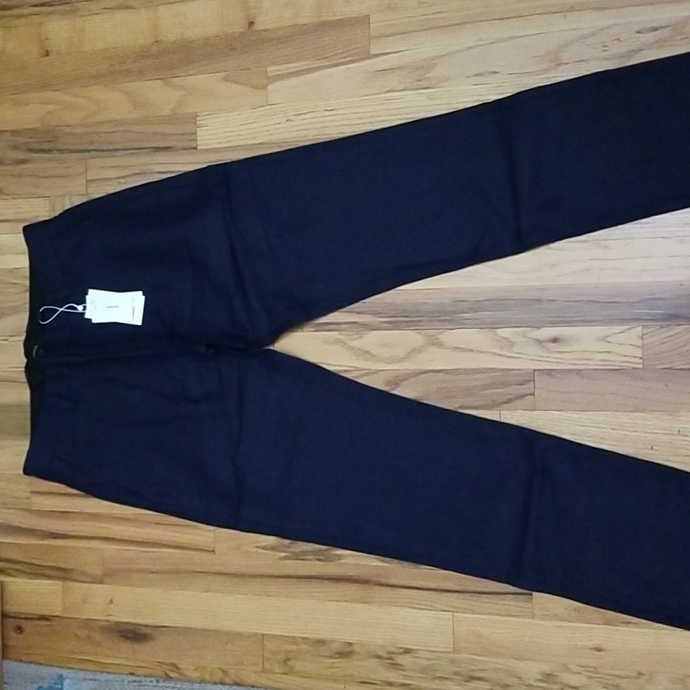 NWT Vince navy pants